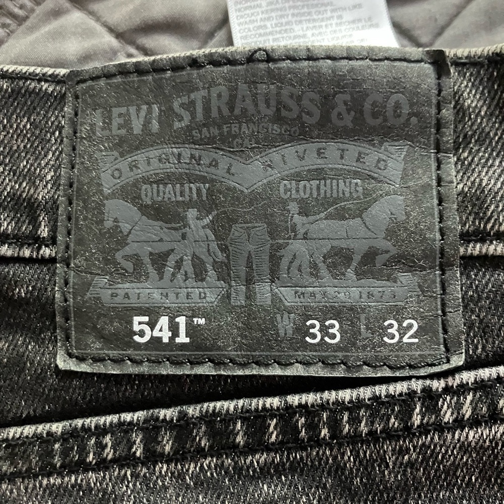 Levi's Men's Charcoal Black Straight Jeans